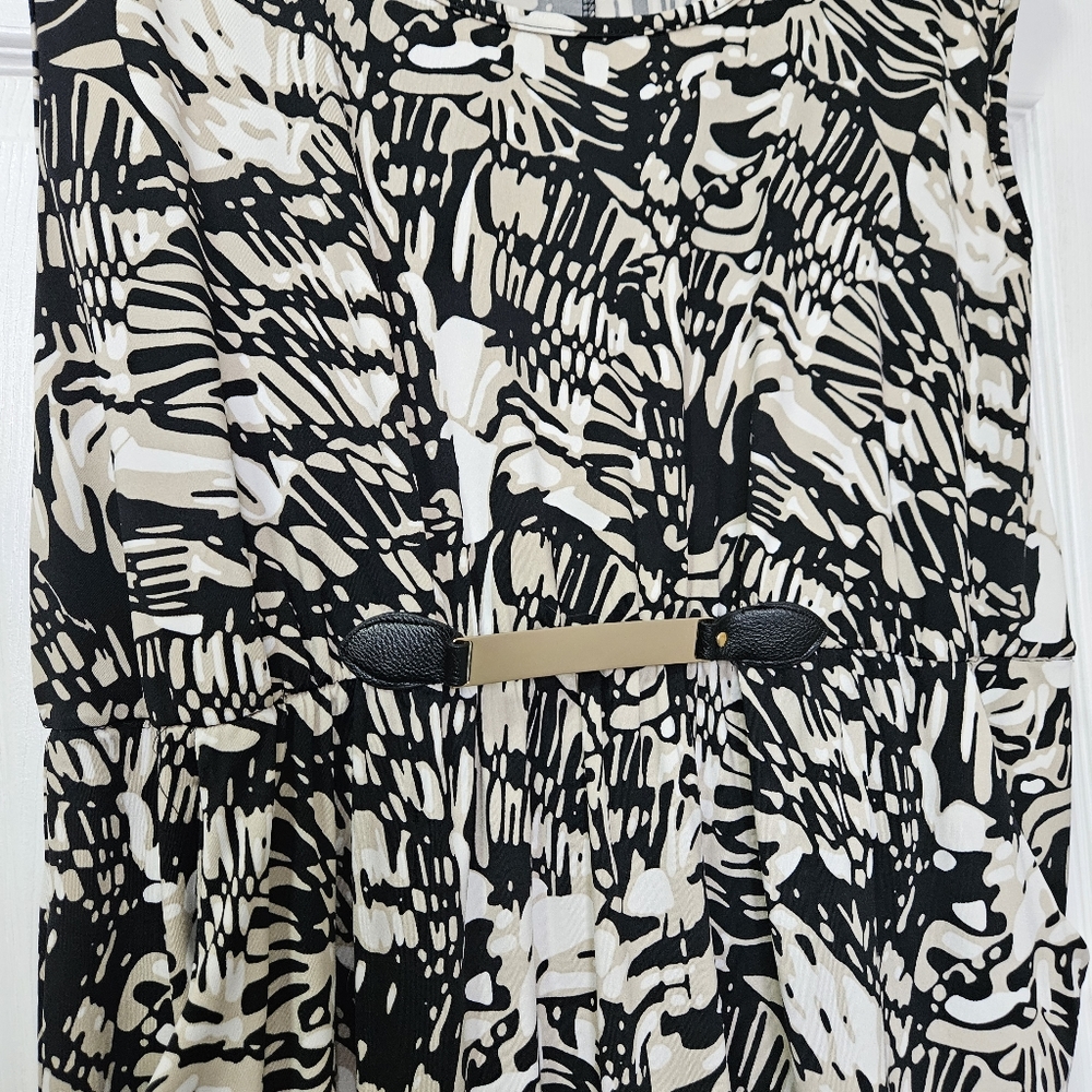 Abstract print dress plus size - Picture 4 of 6